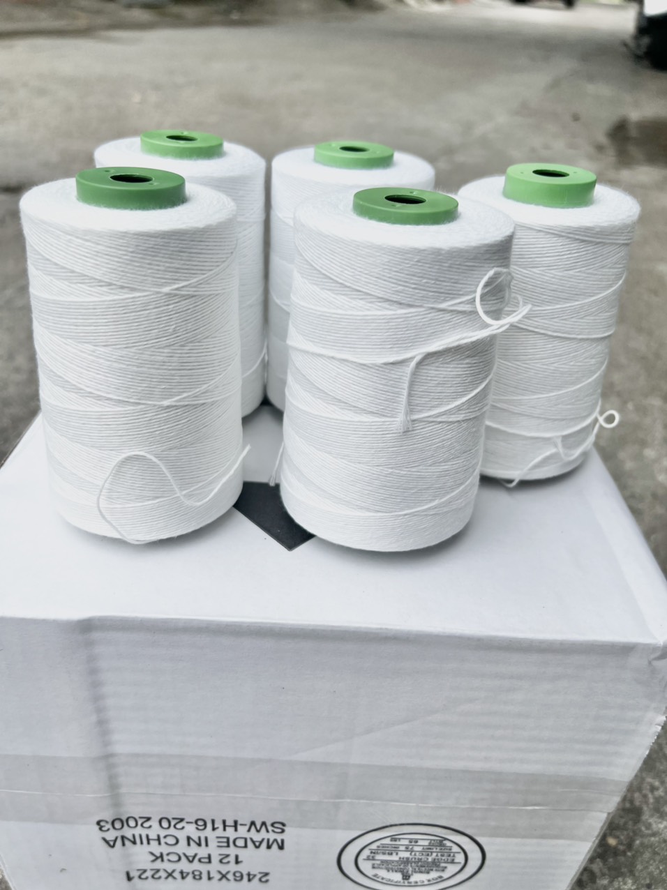Chỉ may bao tải loại 200g/cuộn, bao gạo, bao bì, may bao tải cầm tay, chỉ may dùng cho máy khâu bao