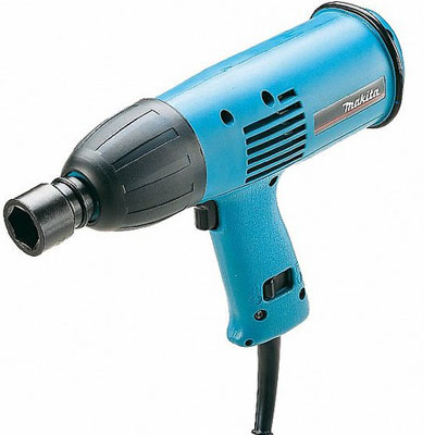 Máy siết bu lông makita 6905h