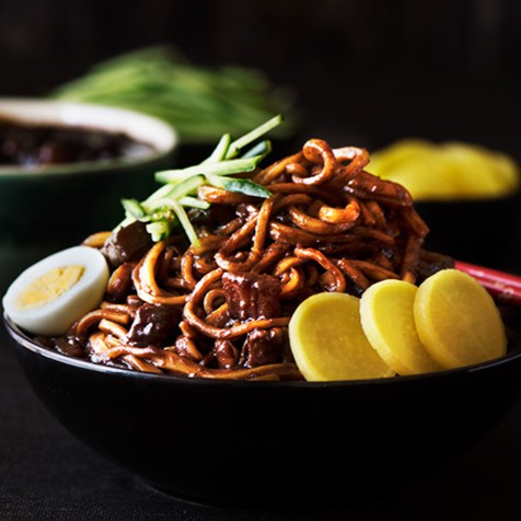 MÌ TƯƠNG ĐEN BẮC KINH DAI, NGON GÓI 85G/135G
