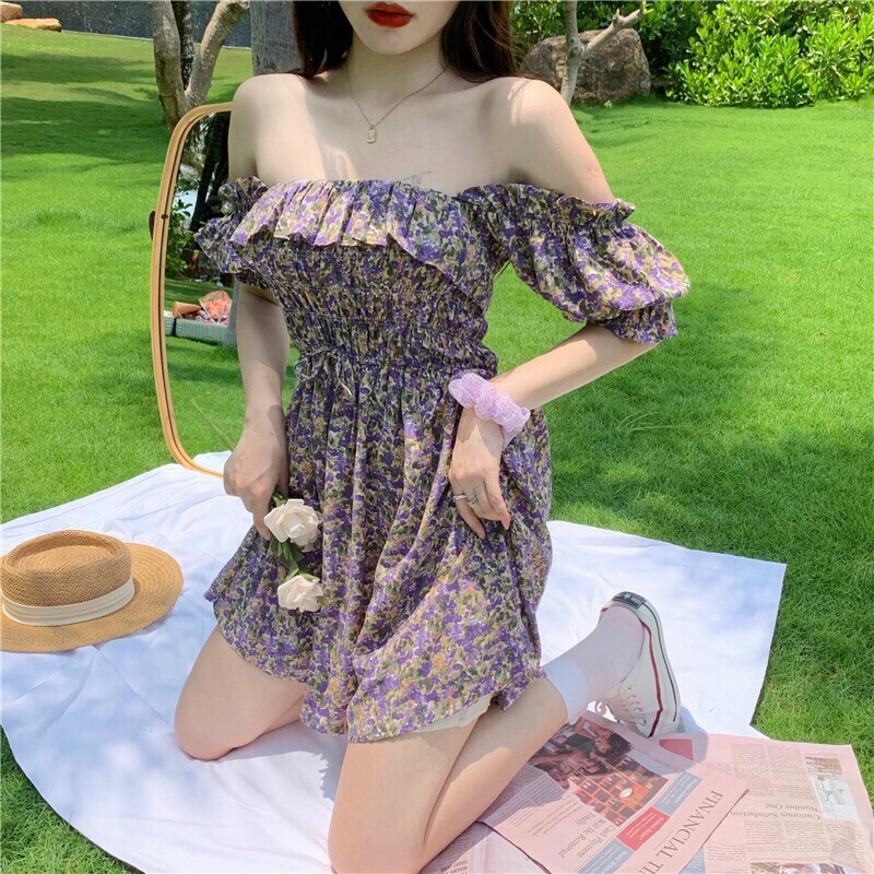 ĐẦM VOAN HOA NHÍ TRỄ VAI BO NGỰC PHỐI BÈO TRÊN NGỰC DÁNG XÒE NHẤN EO TÔN DÁNG CỰC XINH NHẸ NHÀNG BAY BỔNG SGR