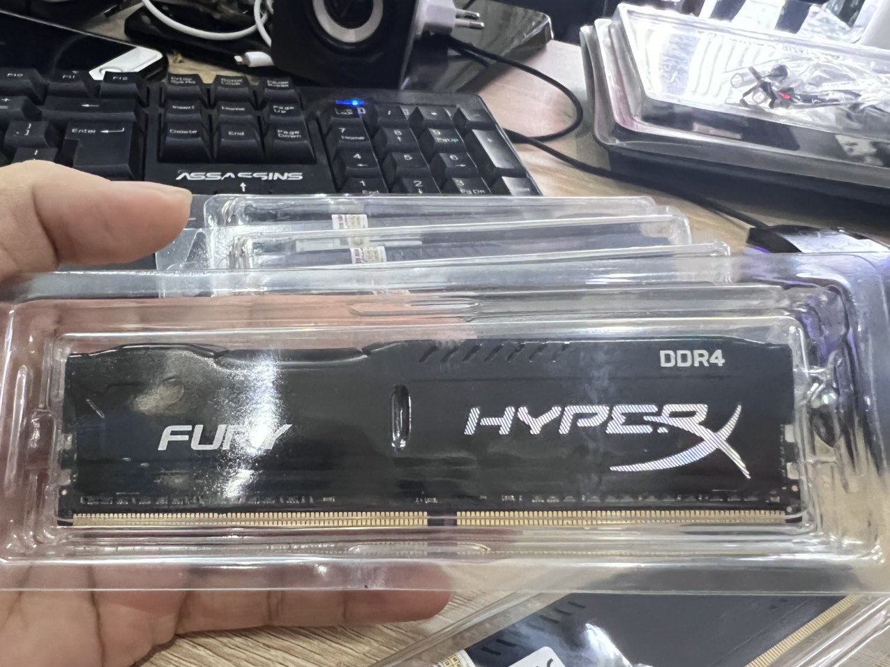 RAM Kingston HyperX Fury 8GB DDR4 Bus 3200MHz Bảo Hành 36 Tháng