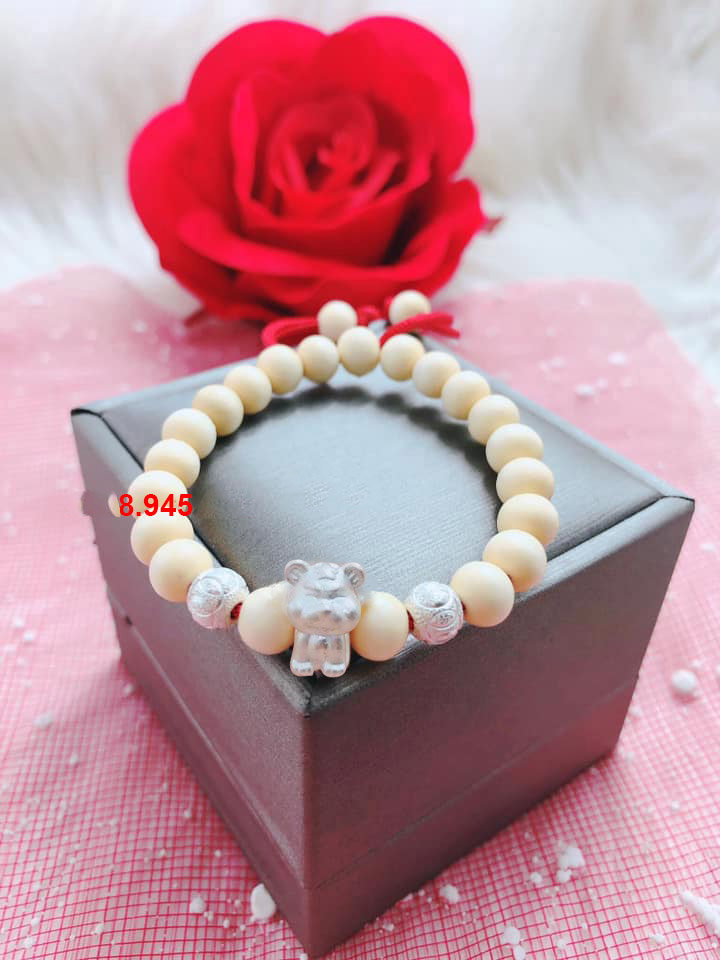 Vòng dâu tằm cho bé tuổi con cọp bạc thật sinh năm 2022, mang lại bình an, may mắn, đặc biệt chống giật mình cho trẻ