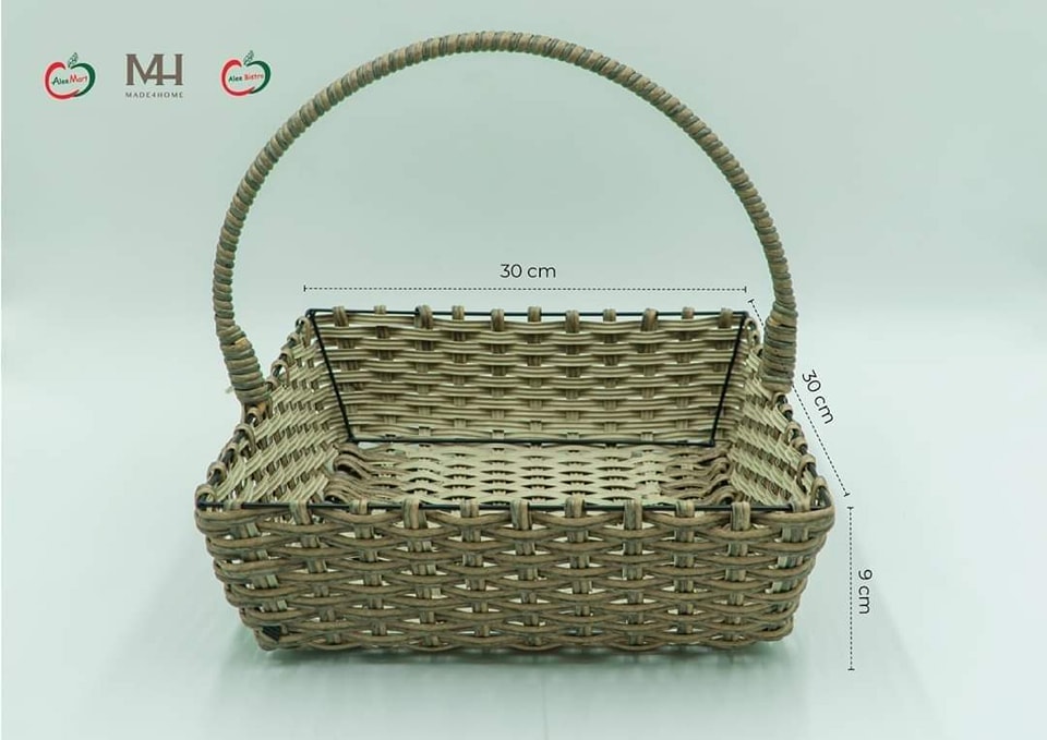 Giỏ mây nhựa có quai 30cmx40cm
