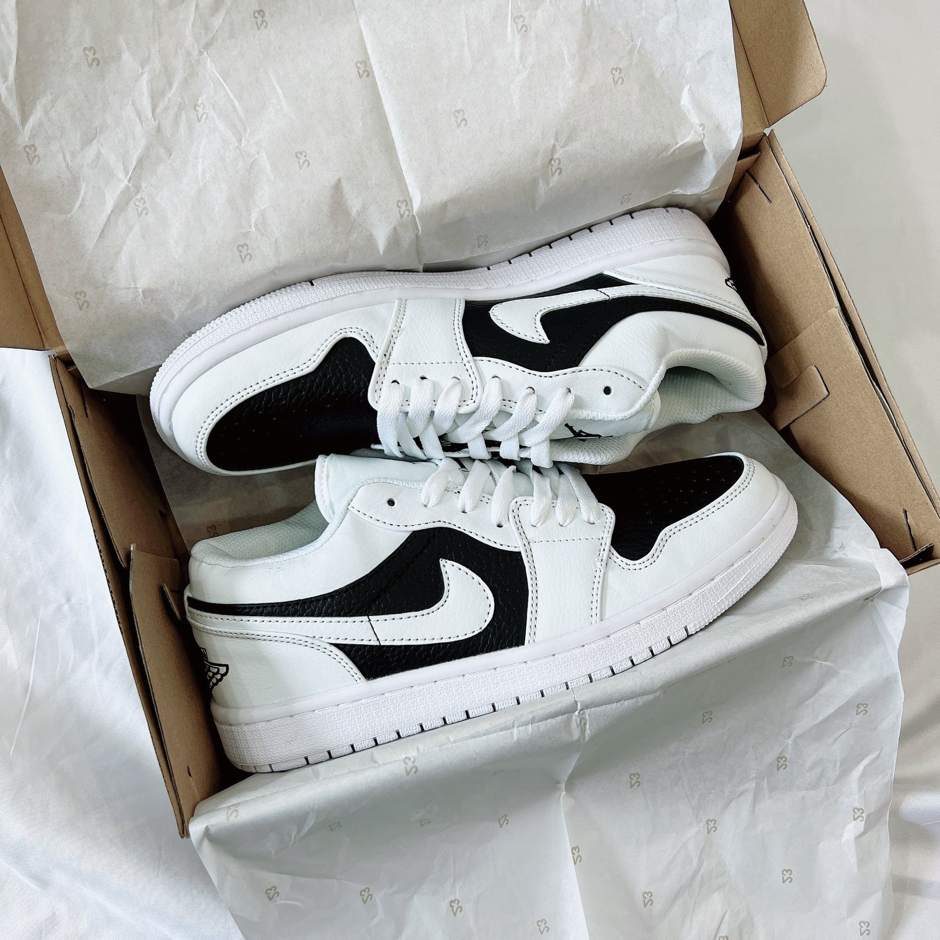 Giày Thể Thao Jordan Cổ Thấp, Giày Sneaker Jd Trắng Đen Nam Nữ Fullbox