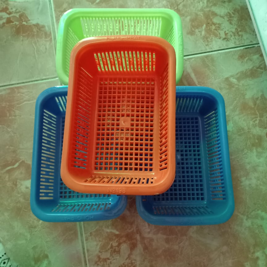 [HCM]rỗ nhựa chữ nhật (set 10c )màu ngău nhiên