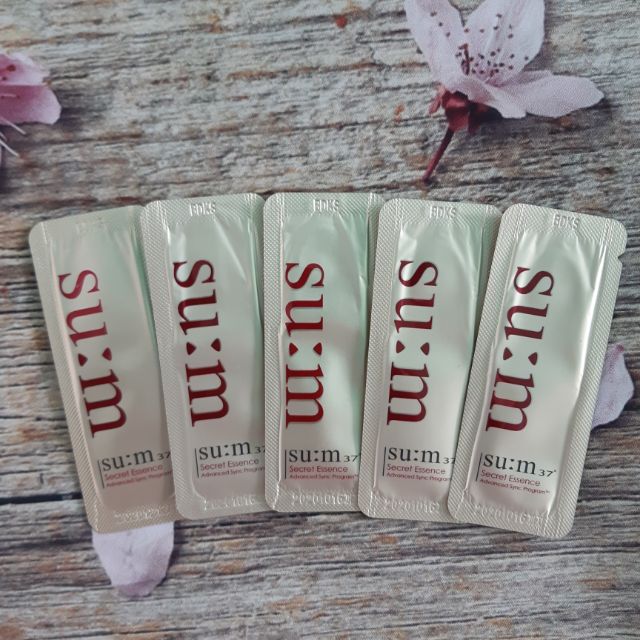 [HCM]Combo 10 gói Sample Nước thần Sum 37 Secret Essence
