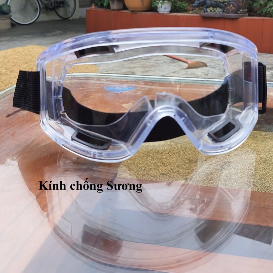 Kính bảo hộ lao động chống bụi chống hóa chất