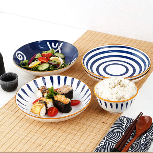 Đĩa sứ tròn 20cm hoạ tiết phong cách Nhật Bản