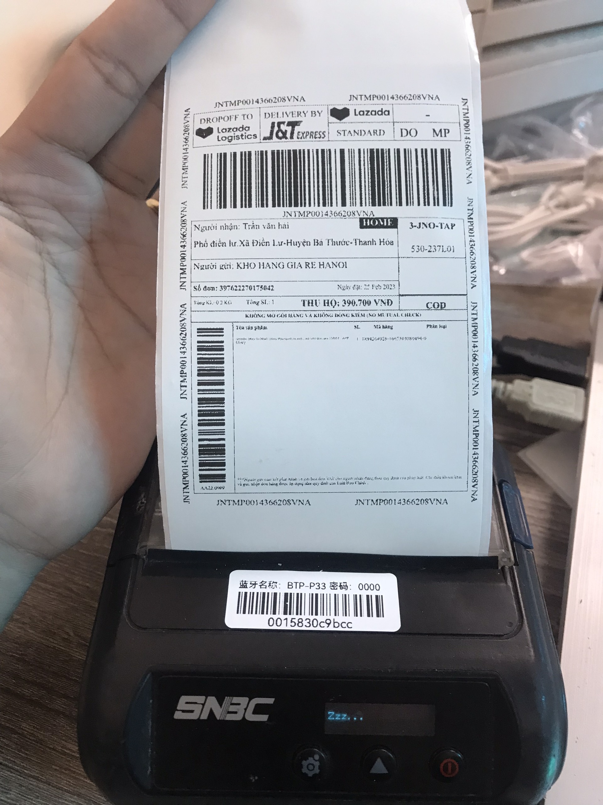 Máy in nhiệt bluetooth A7 cầm tay, in mã vận đơn sàn tmđt, các đơn vị giao hàng qua điện thoại + 1 cuộn giấy in đi kèm
