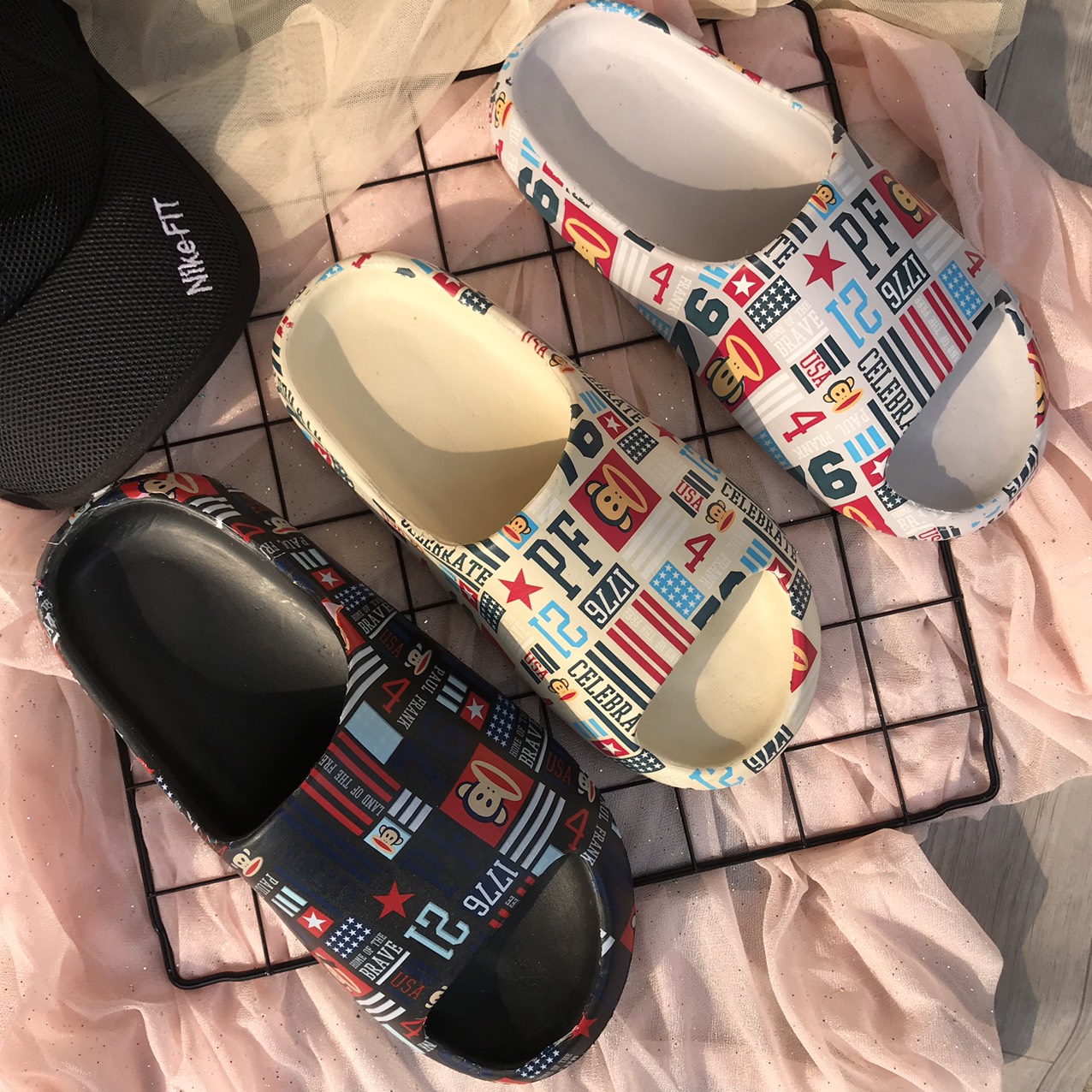 Form Nhỏ Tăng 1-2 Size Dép Bánh Mì Nam Quai Ngang Hoạ Tiết Khỉ Cá Tính