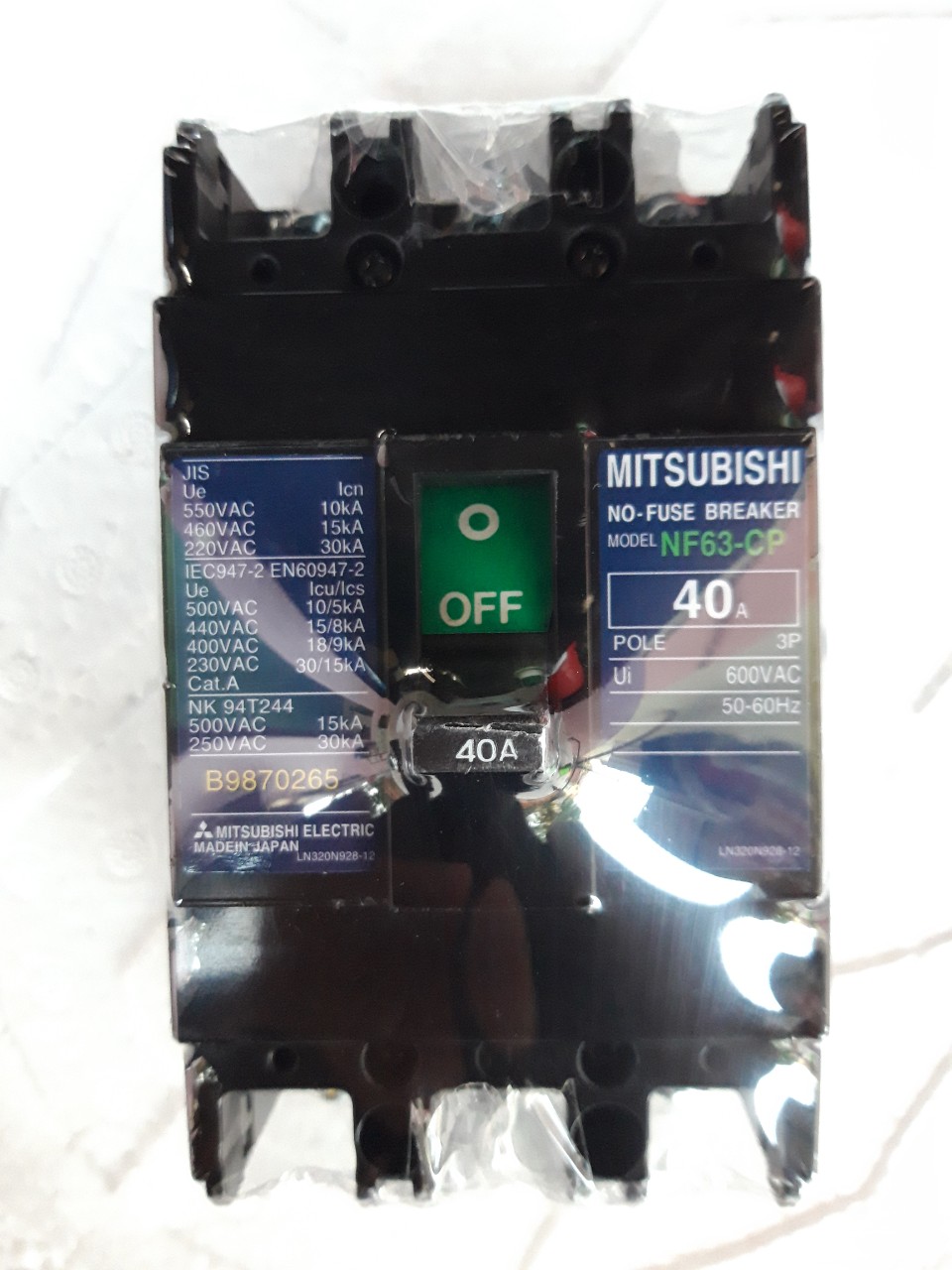 Át nhật 3 pha 40a 45a mccb