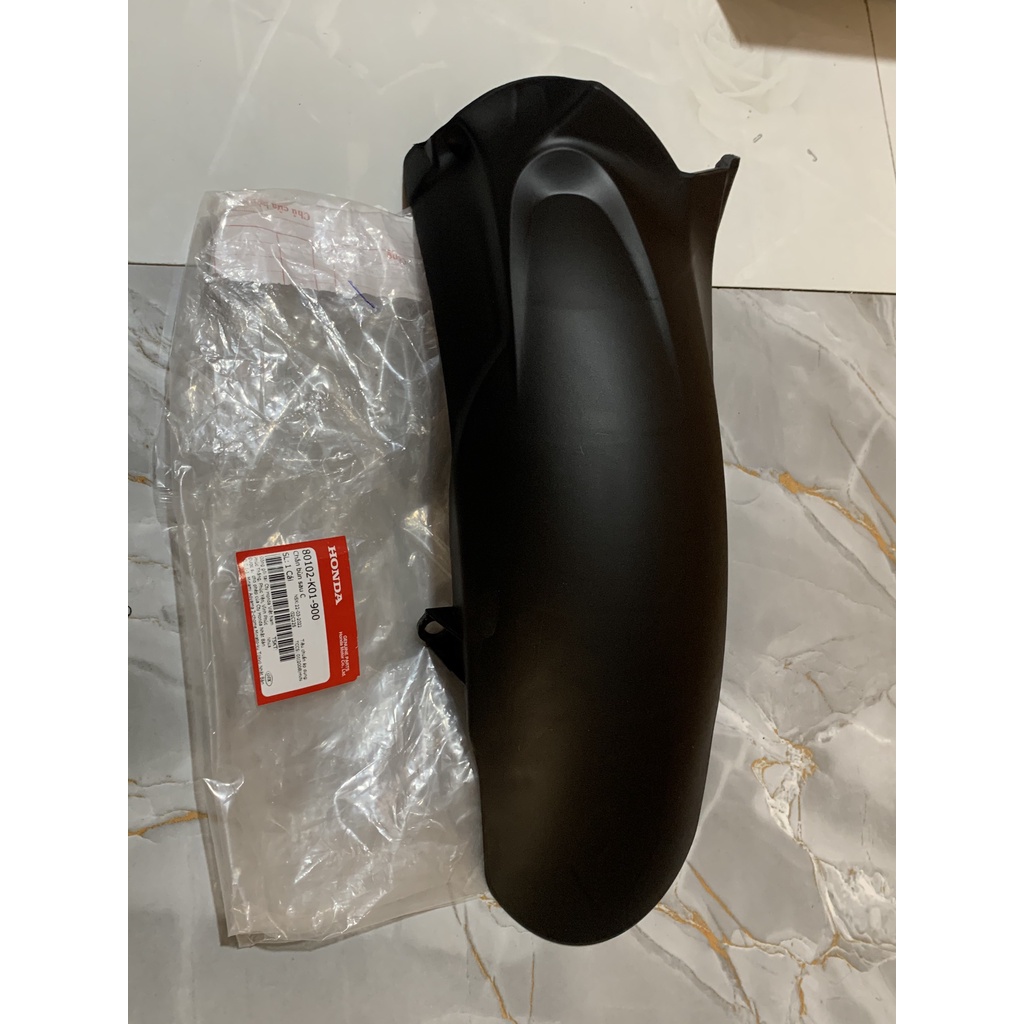 Chắn bùn sau c - lót gầm sau honda sh 125&150 năm 2012. 80102k01900