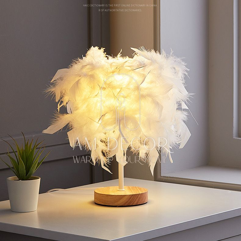 Đèn LED lông vũ trắng điều chỉnh sáng đèn ngủ để bàn sang trọng - AM Decor