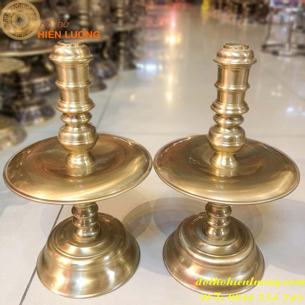 Đôi chân nến bằng đồng thờ cúng gia tiên vàng mộc cao 35cm