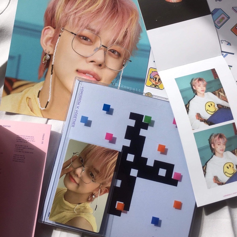 Có sẵn album txt minisode1 : blue hour