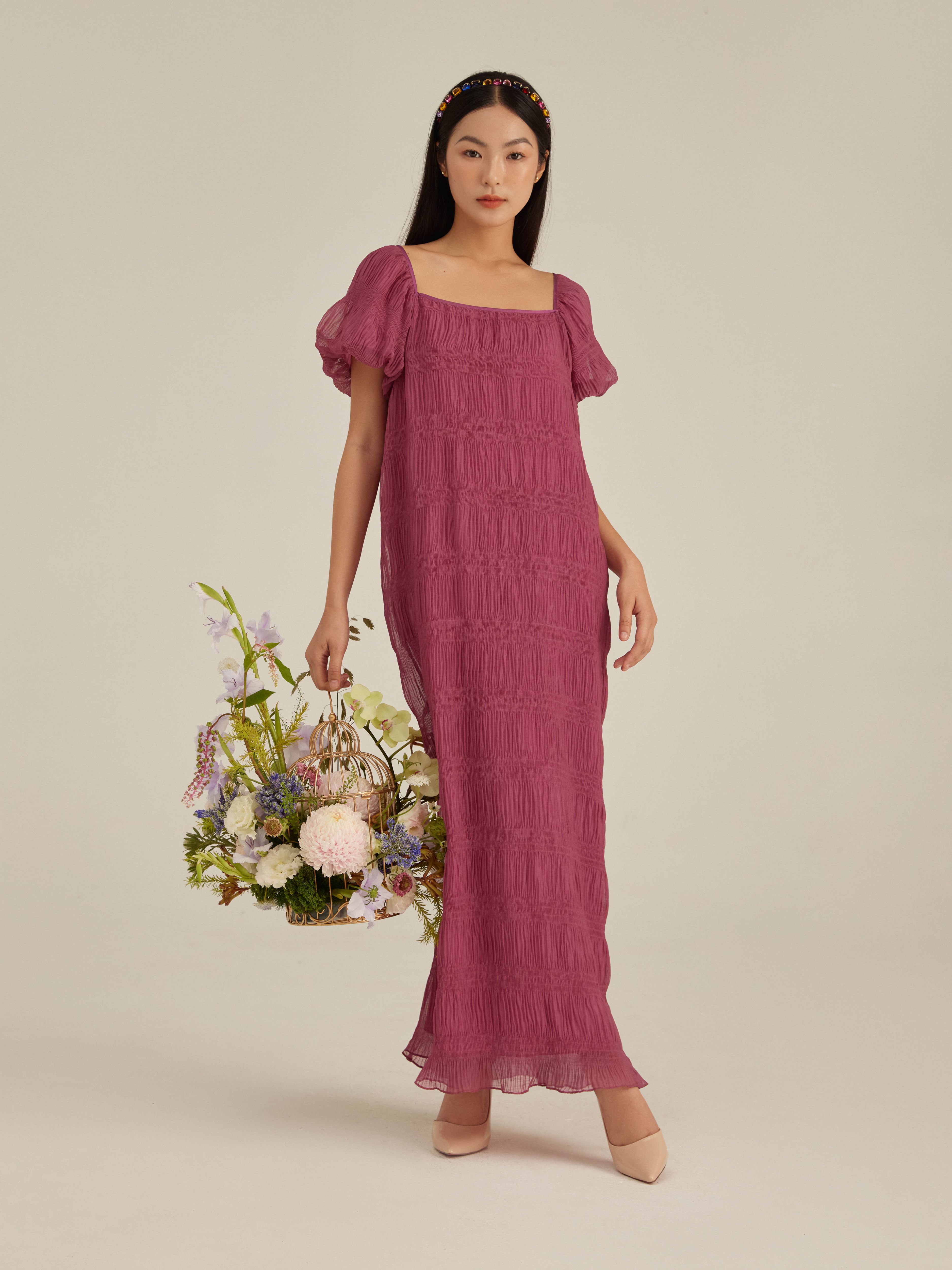 Đầm dập ly cổ vuông Mauve Lagom dress