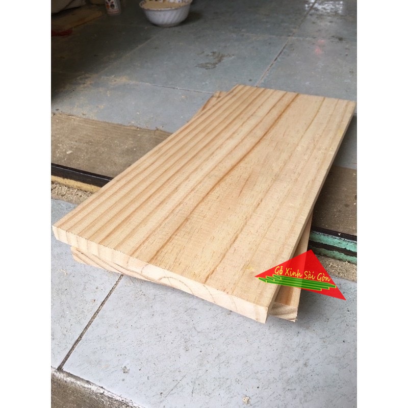 [HCM]Tấm gỗ thông mặt rộng 20cm dài 40cm dày 2cm bào láng 4 mặt làm kệ treo làm bàn ghế cafe...