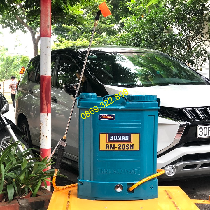 Bình phun xịt điện 20l roman rm-20sn pin lithium