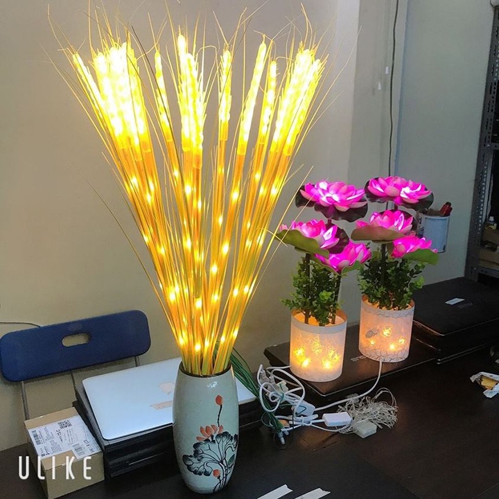 Đèn LED Trang Trí Hình Bông Lúa Bó 10 Bông Ánh Sáng Vàng Ấm