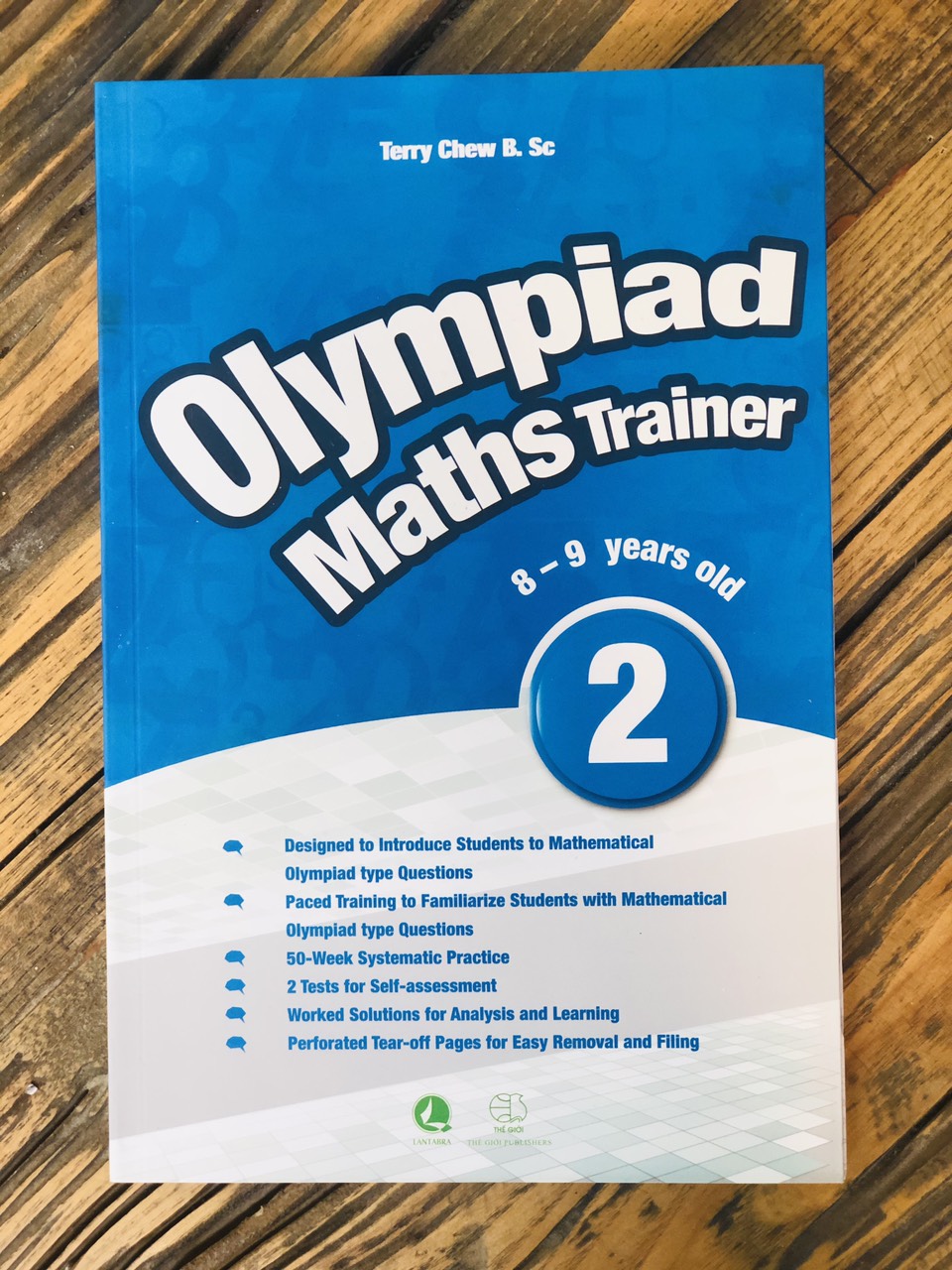 Sách olympiad maths trainer 2, toán lớp 2 - nhà sách giáo dục á châu