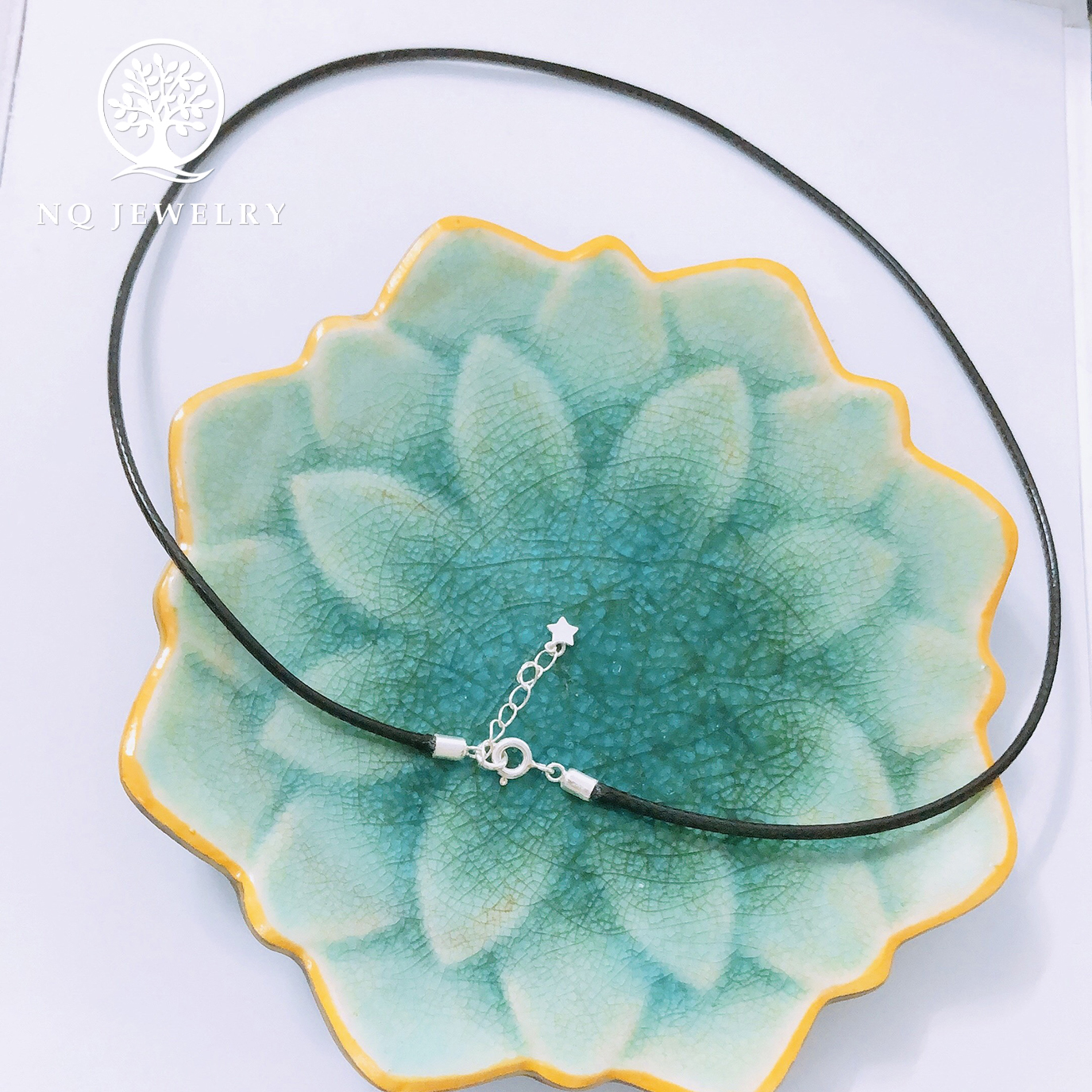 Dây đen khoá bạc - NQ Jewelry