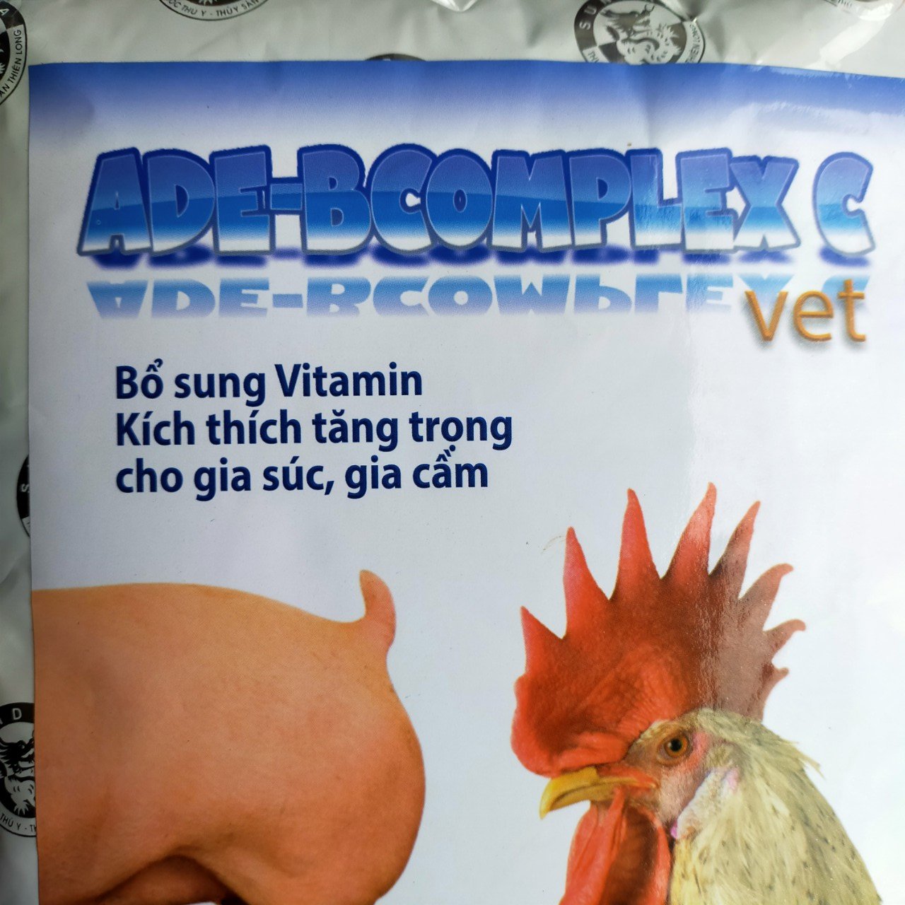 Bổ sung vitamin, kích thích tăng trọng cho gia súc, gia cầm ADE-B COMPLEX C  1kg