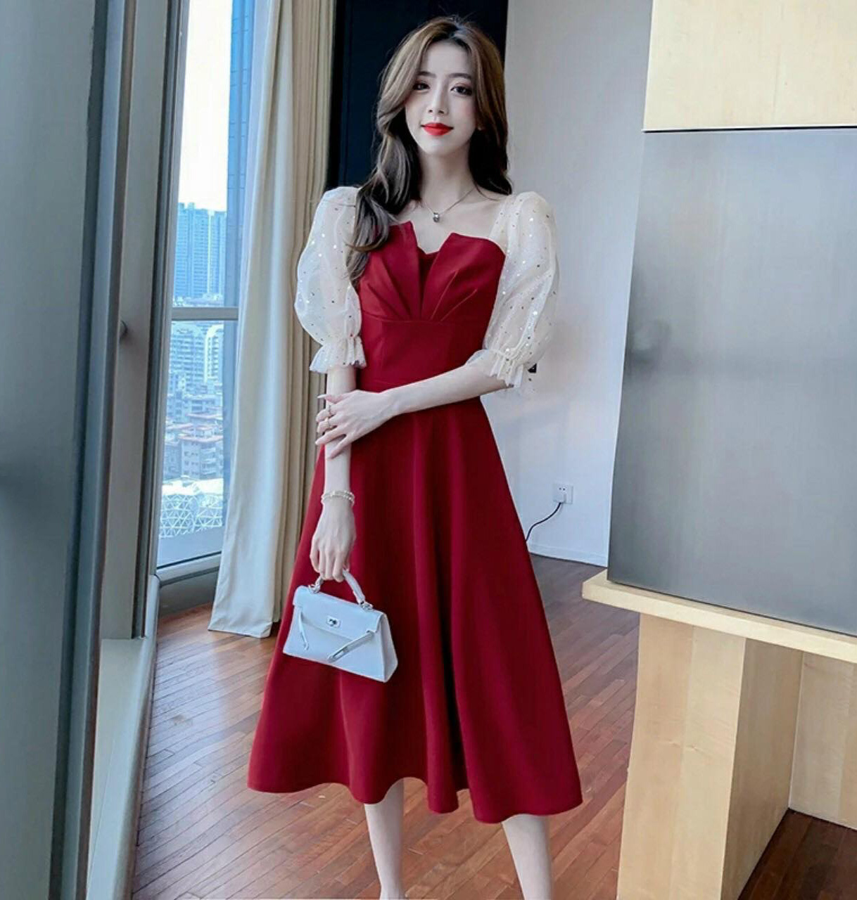Đầm Váy Nữ Xếp Ly Ngực Phối Tay Lỡ Lưới Kim Sa Màu ( Đỏ, Đen ) ( Có Mút Ngực ) Thiết Kế Sang Chảnh Đi Làm Công Sở, Đi Chơi Du Lịch Cực Xinh Đẹp Beta Fashion, Free Size (40-55) Ký Mặc Vừa Nha