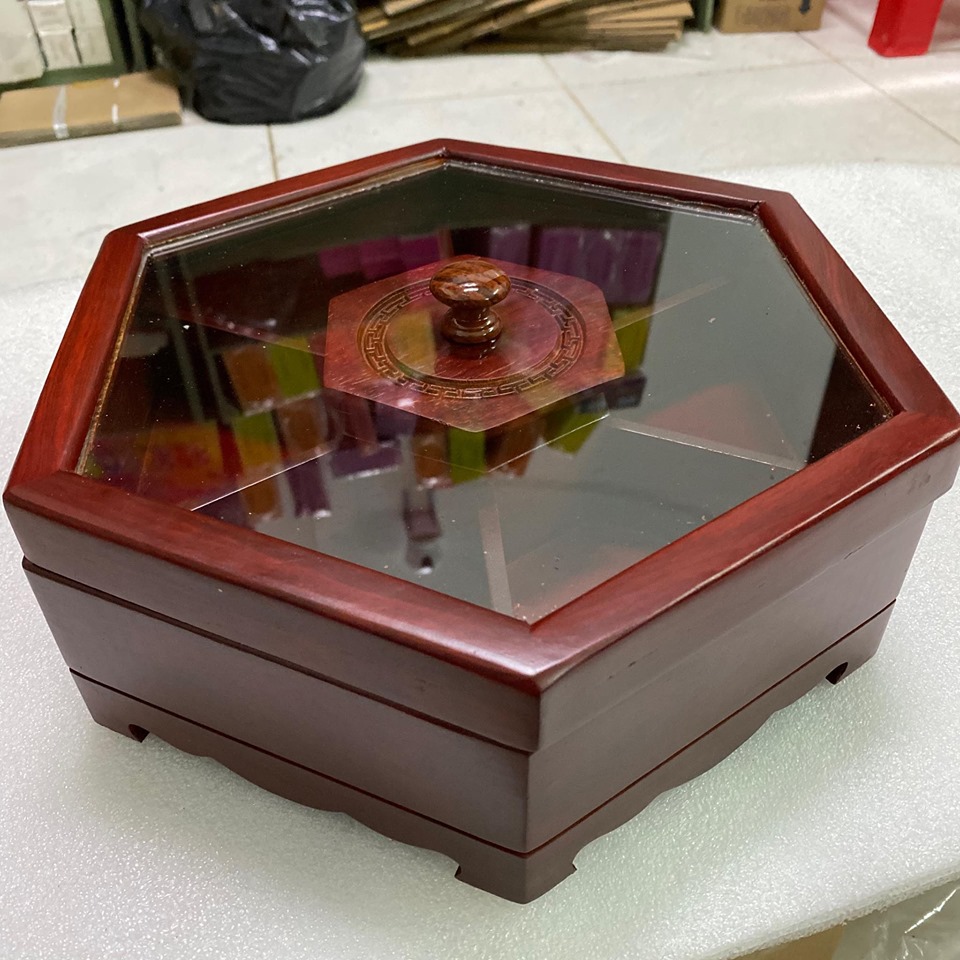 Khay Đựng Bánh Kẹo Ngày Tết bằng Gỗ Hương Cao Cấp Lục Giac Kính- khay đựng mứt tết bằng gỗ