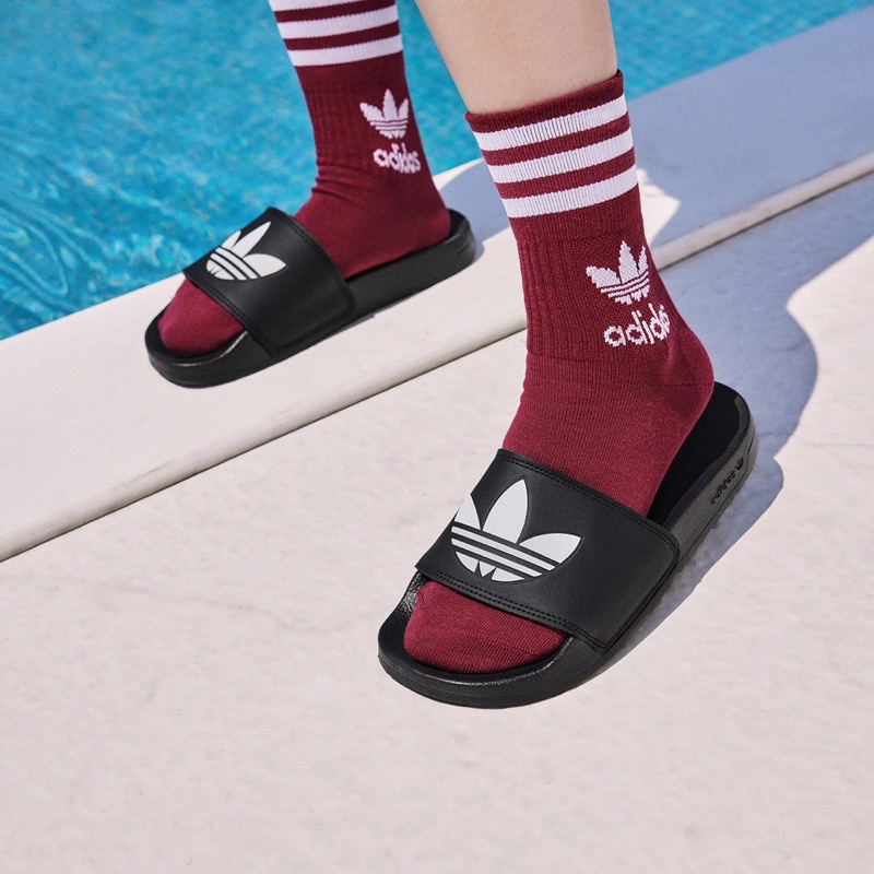 Dép Adidas Adilette Lite trắng đen