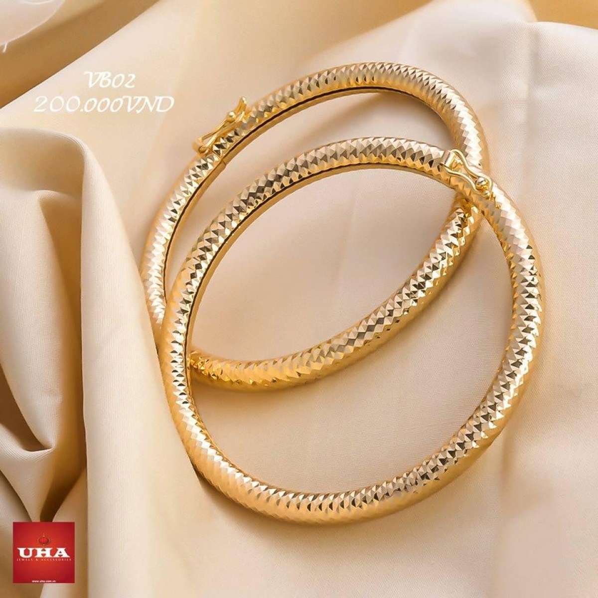Vòng Tay Mạ Vàng Nữ UHA Khuyến Mãi 02 M 14.11 25R