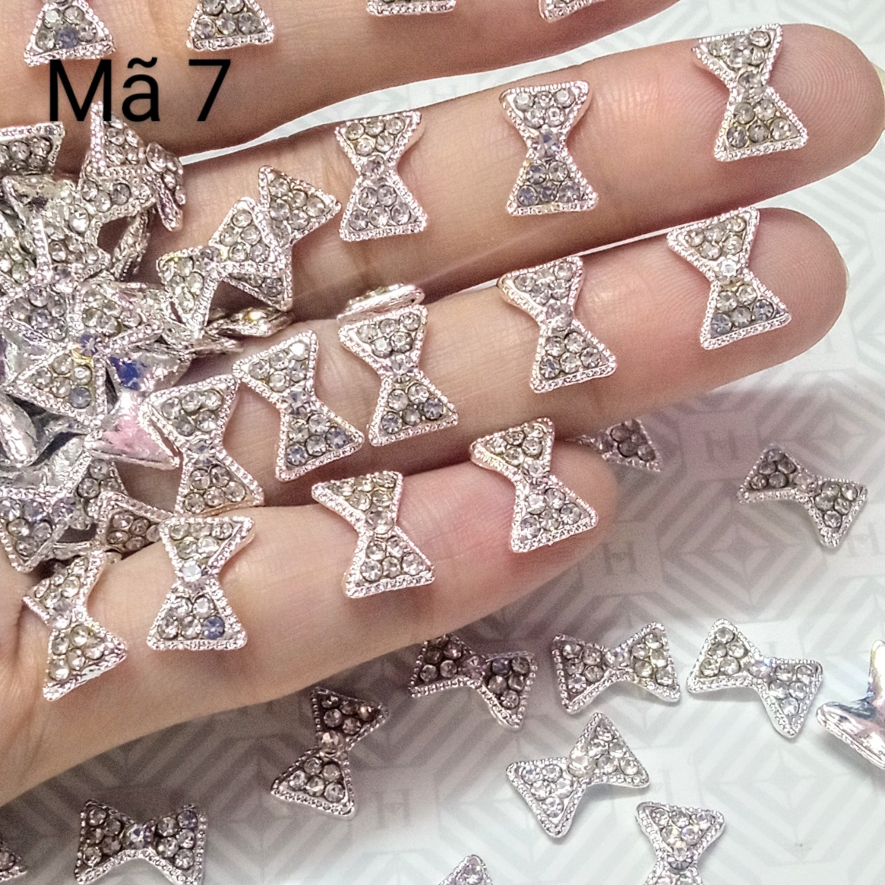 Charm nơ - charm trang trí nail