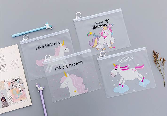 Combo 2 bóp viết nhựa dẻo unicorn