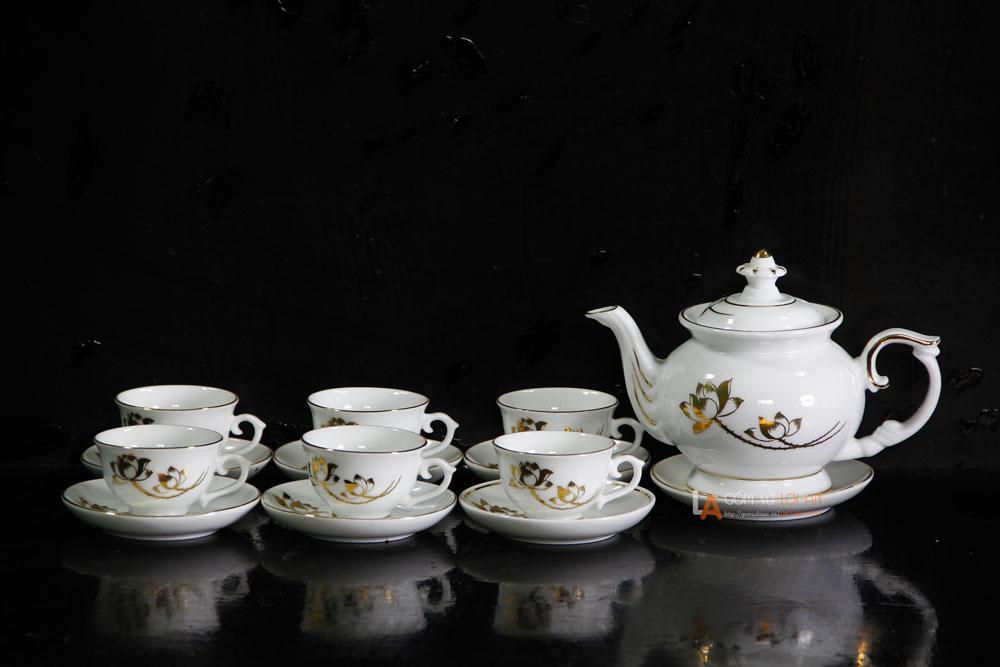 Ấm Chén Đài Cái Vẽ Sen, Đánh Chỉ Vàng Kim, Chuẩn quà tặng năm mới 2019,bộ bình trà bát tràng, bộ trà gốm sứ bát tràng