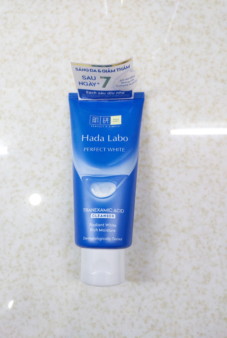 Kem rửa mặt dưỡng trắng Hada Labo Perfect White Tranexamic Acid Cleanser 80g