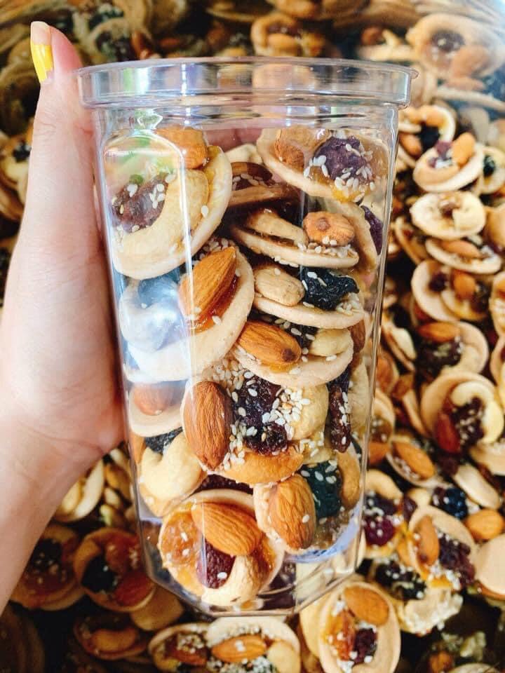 Bánh đồng tiền mix hạt dinh dưỡng lon pet 360gr - Ăn vặt dinh dưỡng