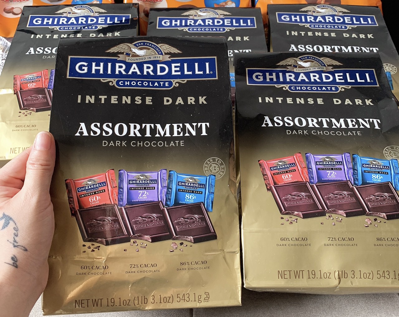 Kẹo socola đắng 3 vị cao cấp ghirardelli intense assortment dark chocolate 543,1g -usa
