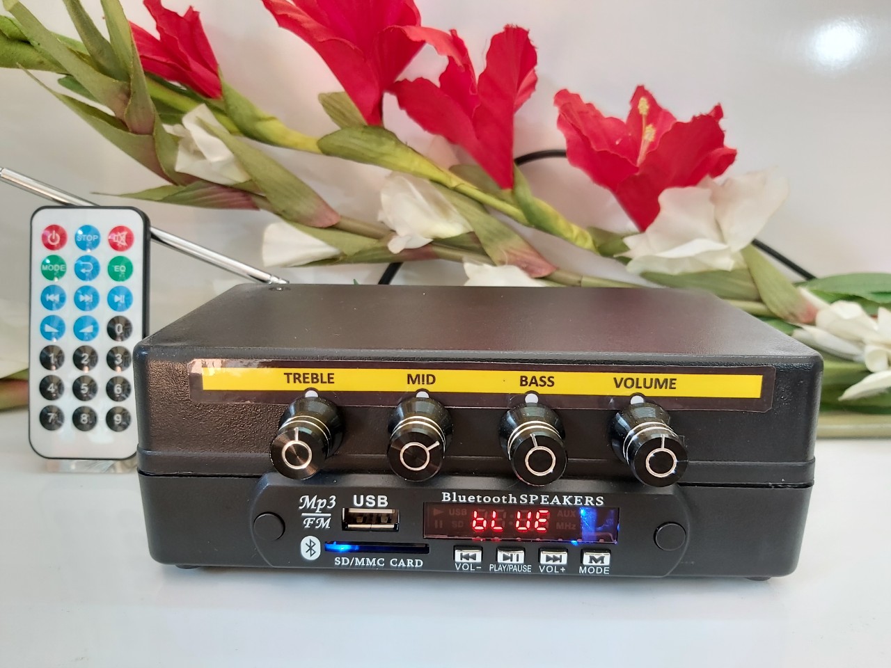Thiết bị nhận bluetooth pro - tích hợp bộ nâng tiếng -nguồn auto volt