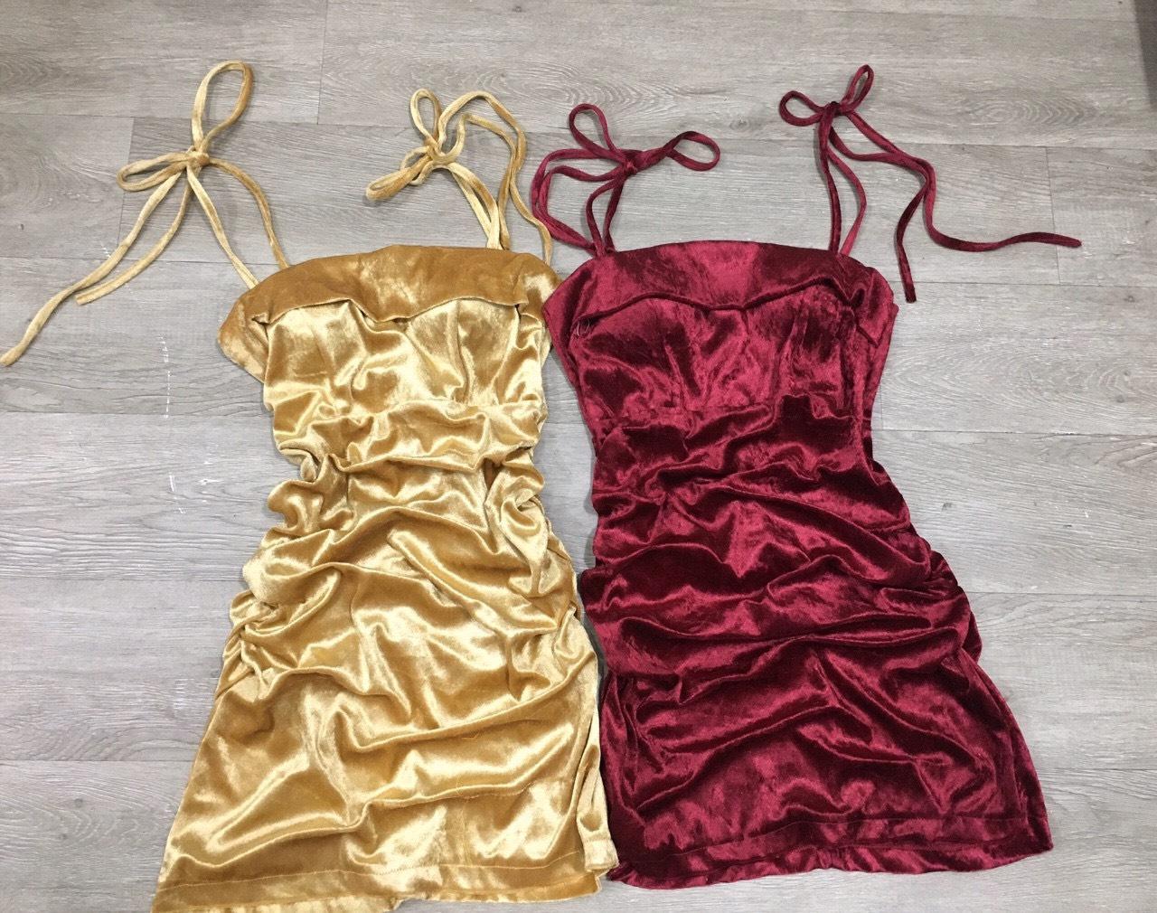 Đầm hai dây cột nơ vai nhung ôm body siêu hot