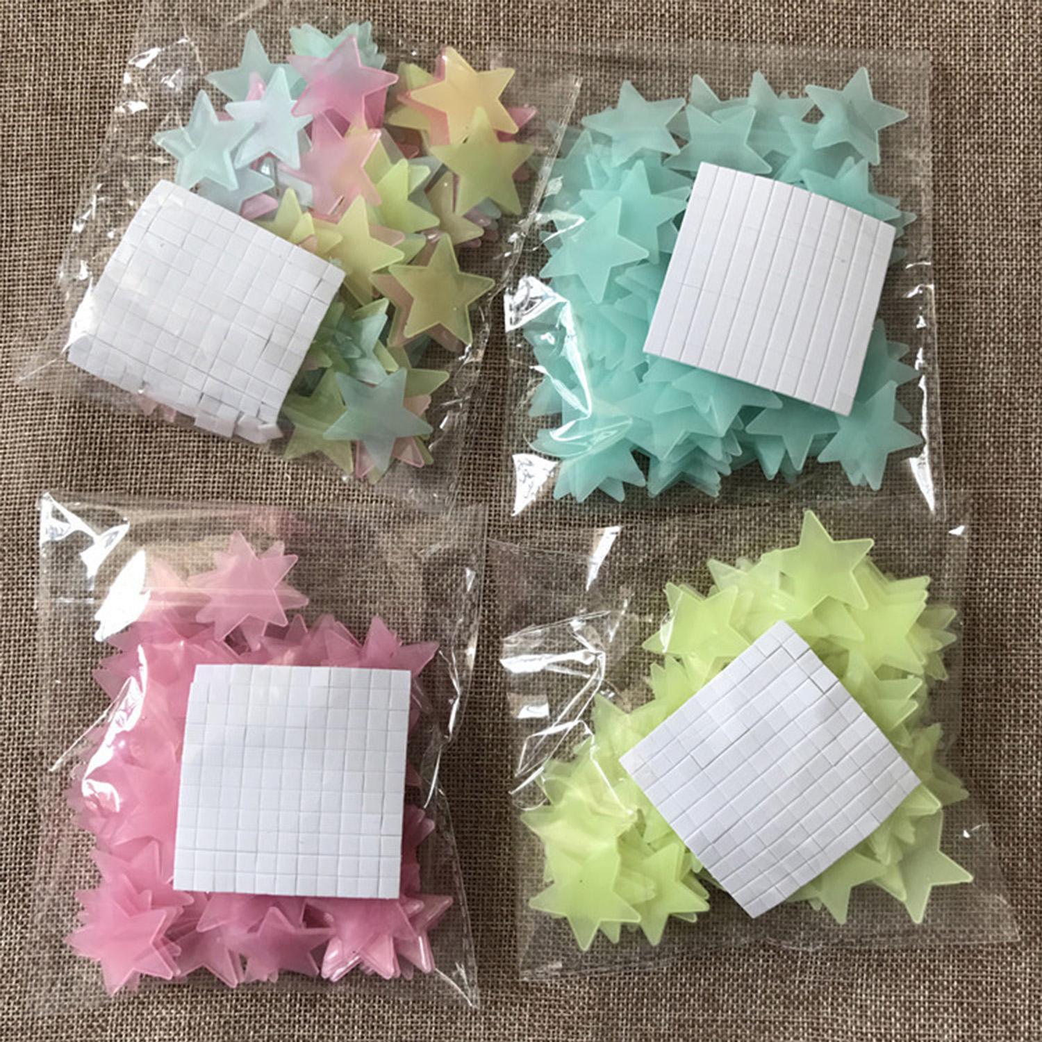 [HCM]Combo 6 gói 100 ngôi sao dán tường dạ quang  sao phát sáng  trang trí nhà cửa 3cm + Tặng kèm thẻ tích điểm