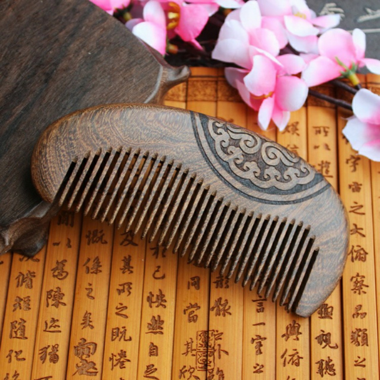 [HCM]LƯỢC GỖ ĐÀN HƯƠNG