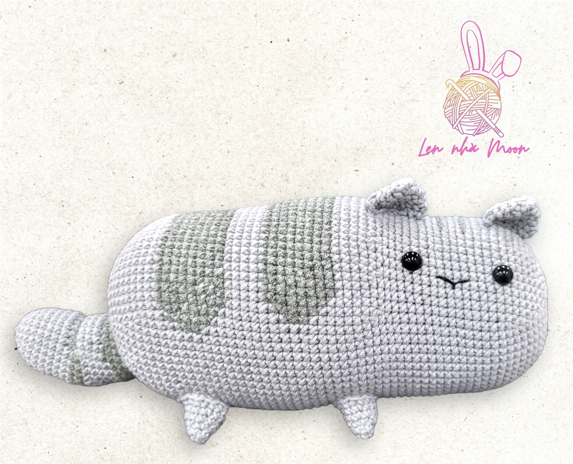 Mèo xám pusheen bằng len