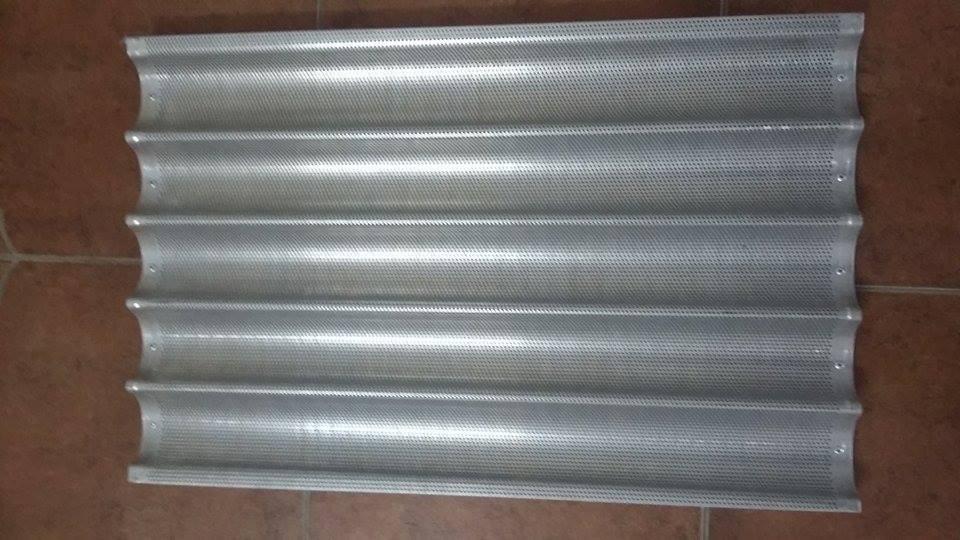 Khay lò nướng bánh mì 5 sóng kích thước 40x60