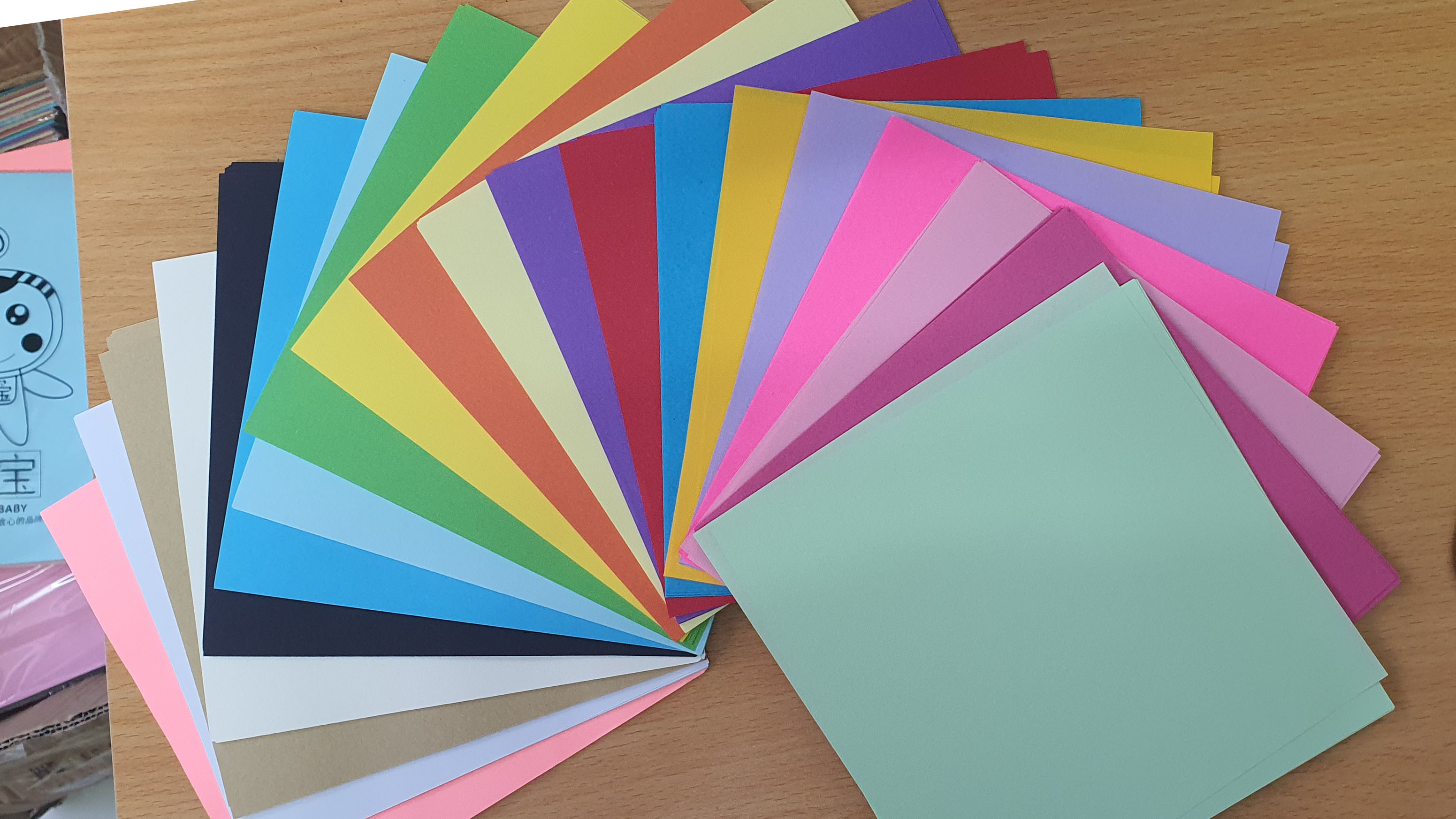 Giấy Gấp Origami 20 màu 100 tờ 15x15cm (2 mặt Đều Có Màu)