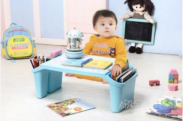 Bàn học kiêm bàn ăn đa năng cho bé