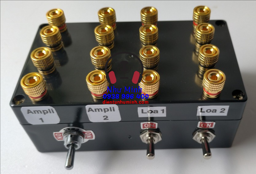 [HCM]BỘ CHIA LOA - Chia Ampli  2 AMPLY 2 CẶP LOA ( 3 công tắc )