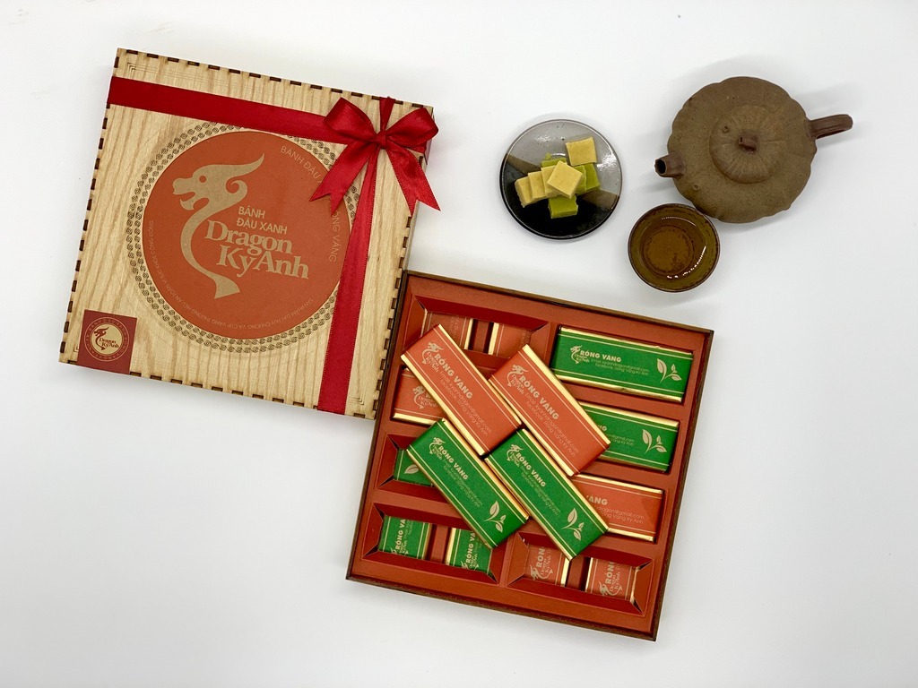 Bánh đậu xanh Rồng Vàng Kỳ Anh hộp gỗ 680gr - Đặc sản Hải Dương