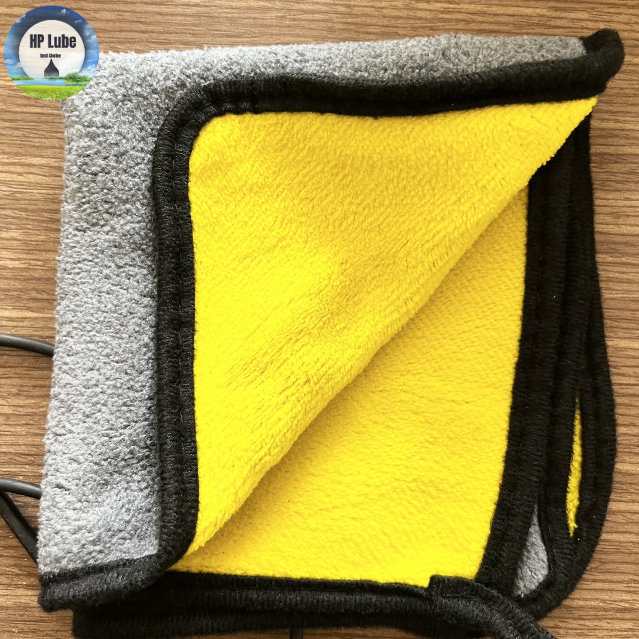 Khăn lau xe chuyên dụng Microfiber siêu thấm, đa năng, không bị sơ, rối - Màu ngẫu nhiên