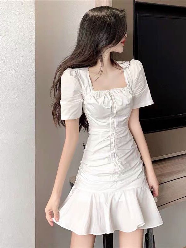 Đầm trắng tiểu thư nhẹ nhàng tôn dáng xinh sắn