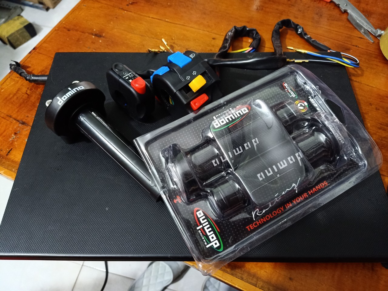 Combo cùm tăng tốc và cùm đề domino