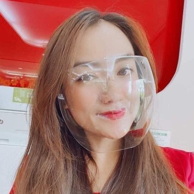 Kính chắn giọt bắn, chống văng dầu khi làm bếp, Tấm Chắn phòng dịch. Mặt nạ chống bọt bắn, chống virus, Chống nước bọt. Tấm chắn đa năng. Kính bảo vệ chống dịch. Kính bảo vệ chống giọt bắn.